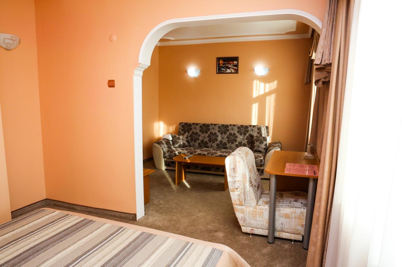 Hotel Bulgaria Kŭrdzhali المظهر الخارجي الصورة