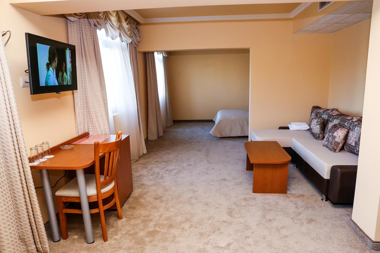 Hotel Bulgaria Kŭrdzhali المظهر الخارجي الصورة