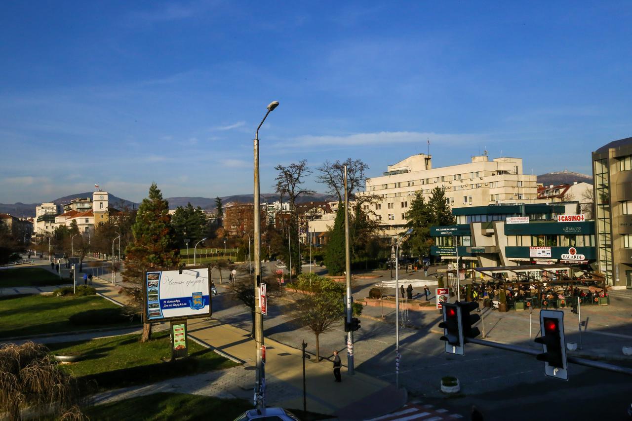 Hotel Bulgaria Kŭrdzhali المظهر الخارجي الصورة