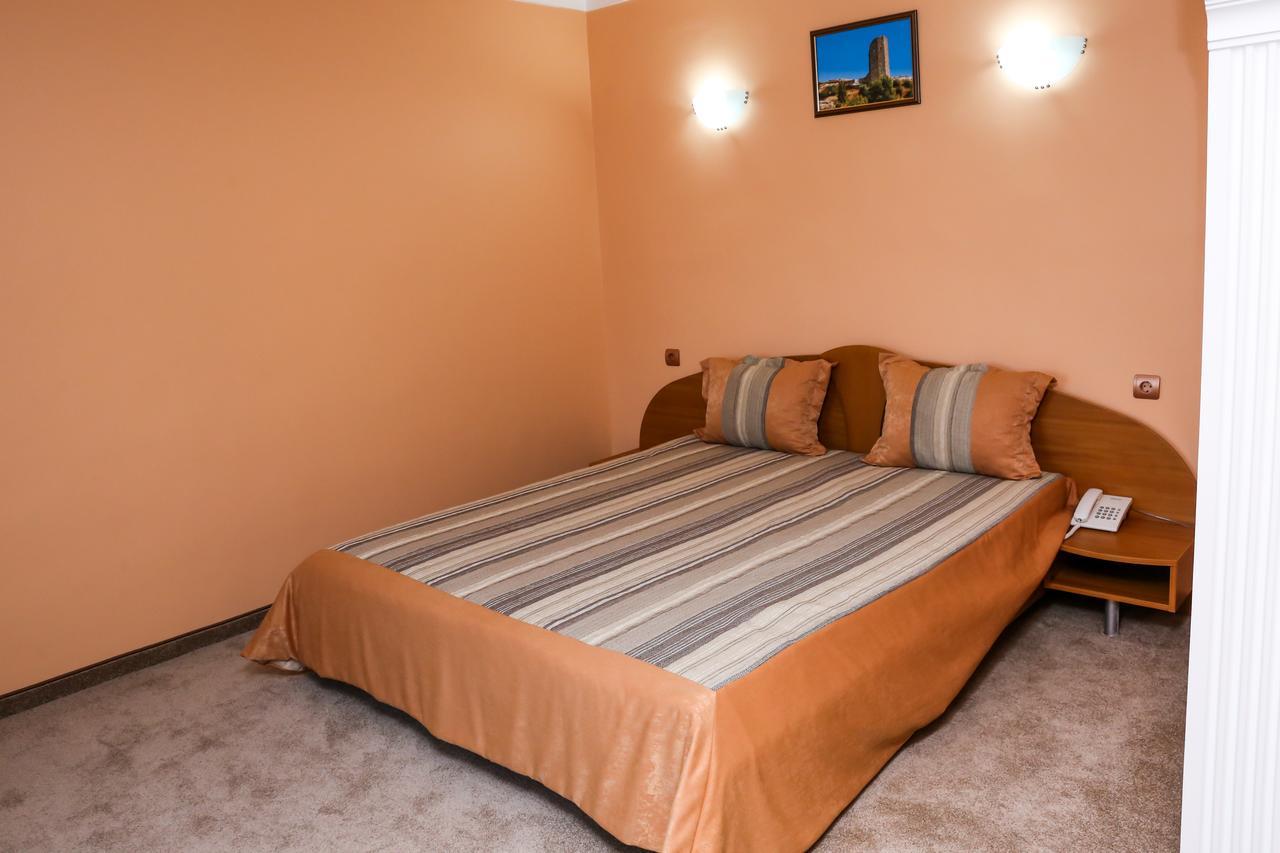 Hotel Bulgaria Kŭrdzhali المظهر الخارجي الصورة