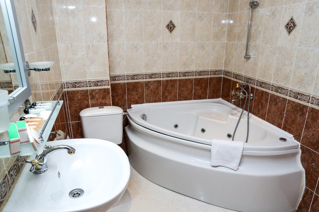 Hotel Bulgaria Kŭrdzhali المظهر الخارجي الصورة